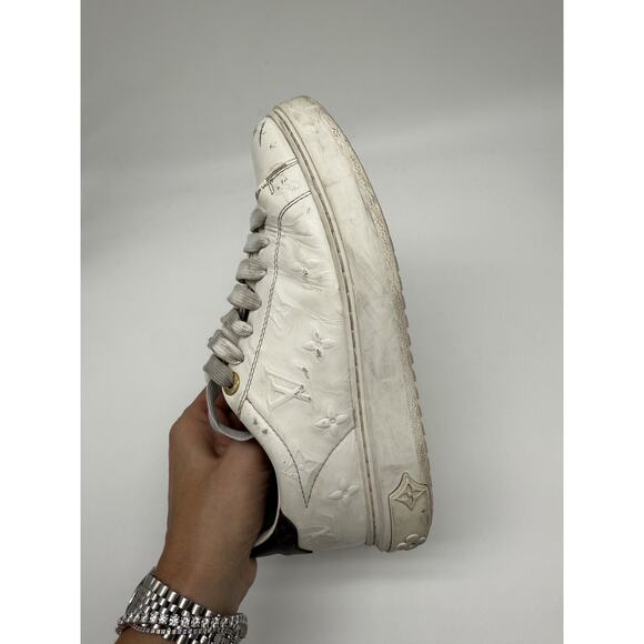 Louis Vuitton Leather Monogram Embossed Lace-up Low Top Sneakers White Size 36.5 - Picture 11 of 16